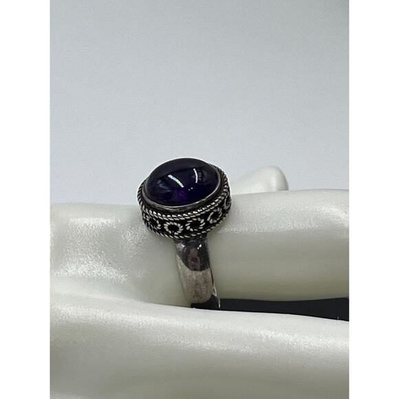 Vintage Sterling Silver Oval Purple Amethyst Cabochon Bezel Set Ring Sz 7.5 - Picture 4 of 10